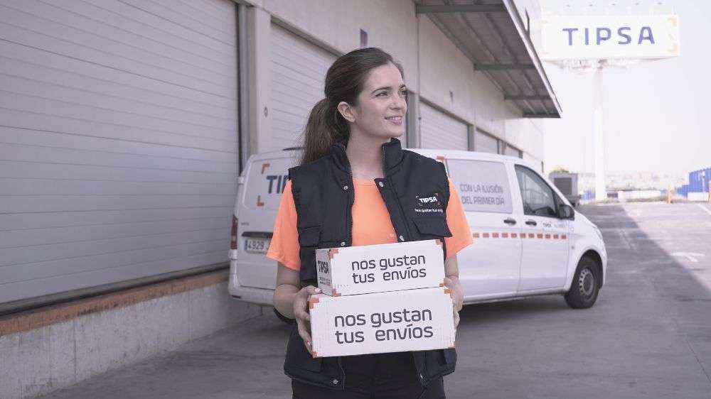 TIPSA refuerza su compromiso solidario transportando, altruistamente, más de 300.000 EPI