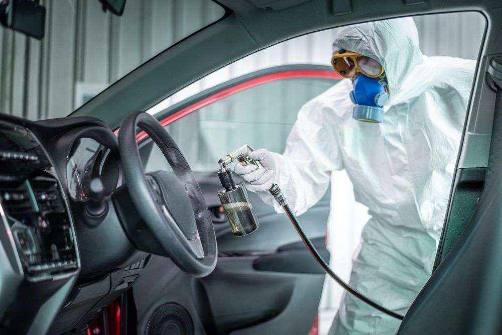 Rentokil Initial y coches.net firman alianza para la desinfección de concesionarios y vehículos a precios especiales