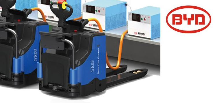 Carretillas TR explica la evolución de la electrificación en el sector logístico