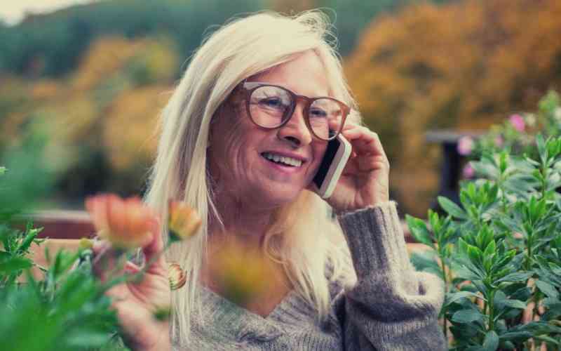 ¿A qué vidente bueno puedo contactar por teléfono?