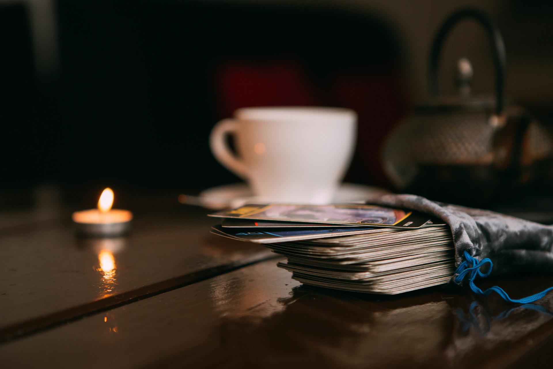 El servicio exclusivo del reconocido tarotista Salvador Valencia de Tarot y Videncia La Voluntad