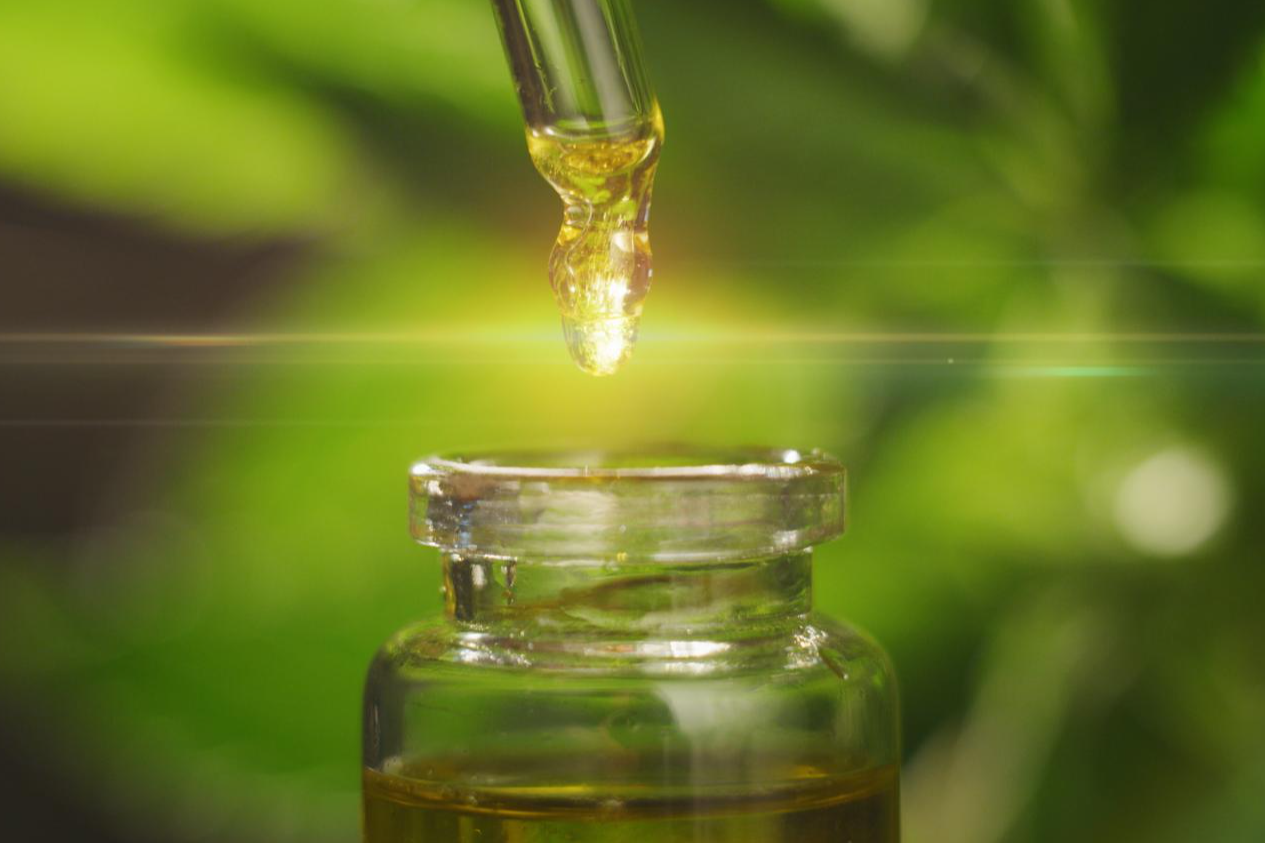 Los beneficios terapéuticos del CBD por Legalhemp Biocosmetic