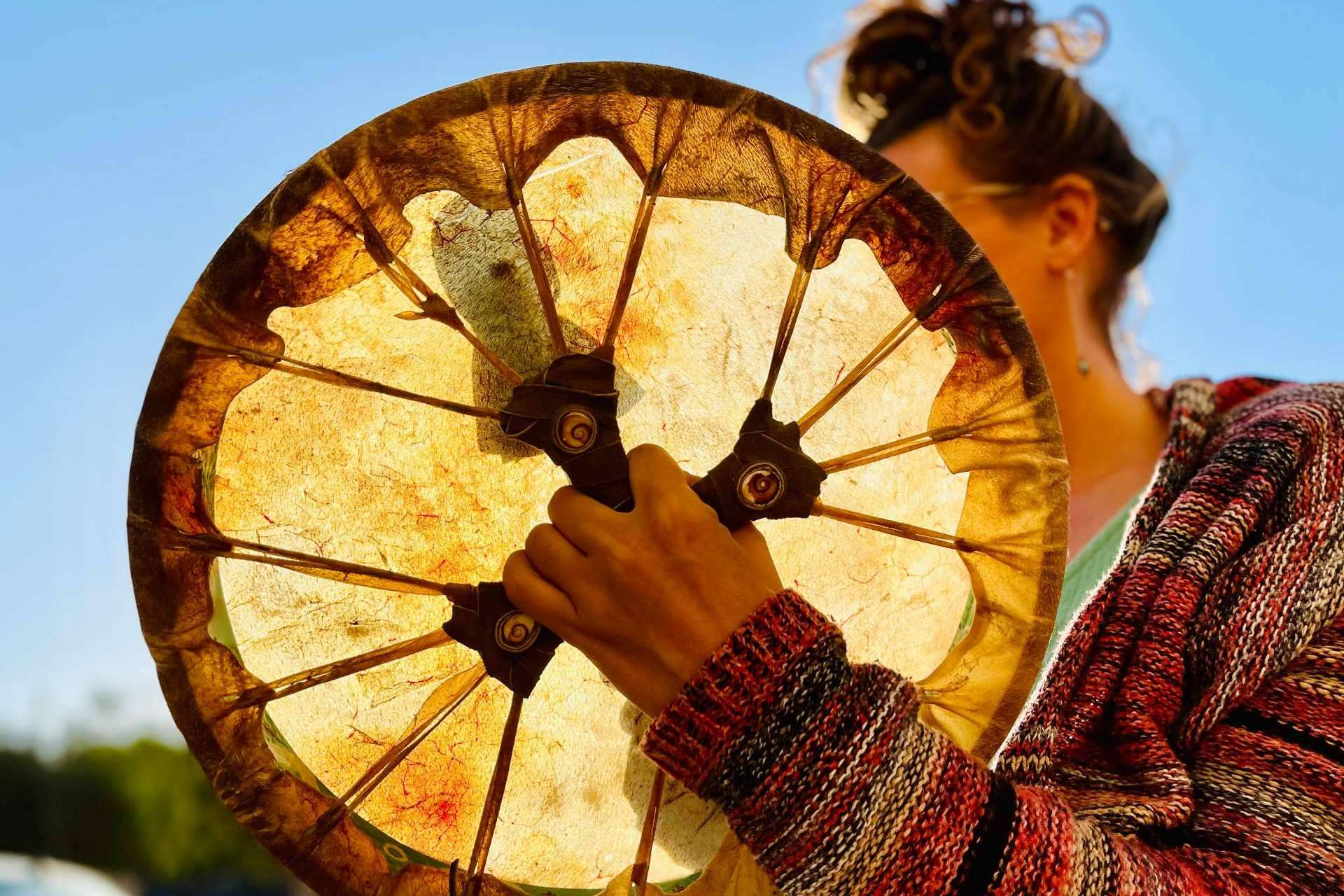 ¿Es importante el mundo espiritual en la vida diaria?: talleres sobre Rituales Chamánicos y Sistémicos de Meta Escola
