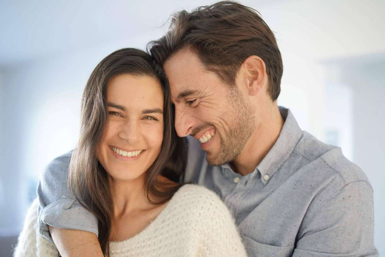 ¿Cómo sorprender a la pareja para recuperar la pasión? Las recomendaciones de lacestadelplacer.com