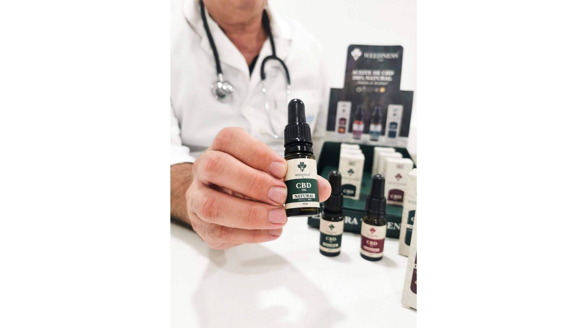 Los beneficios del aceite CBD según la tienda online Weedness CBD