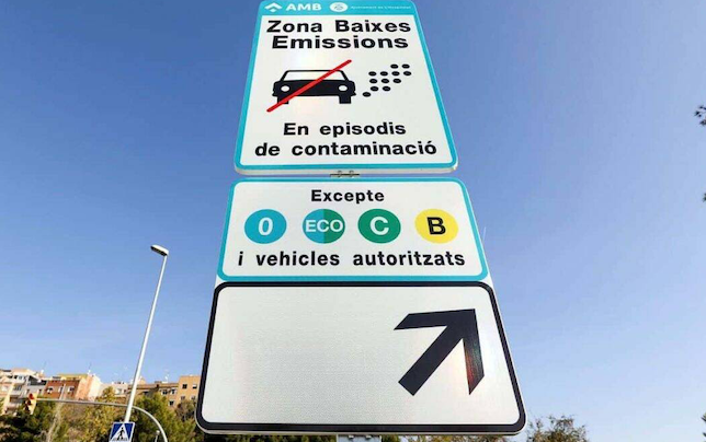 La presión de la FCVH con el apoyo de colectivos da sus frutos contra la ordenanza de la ZBE en Barcelona
