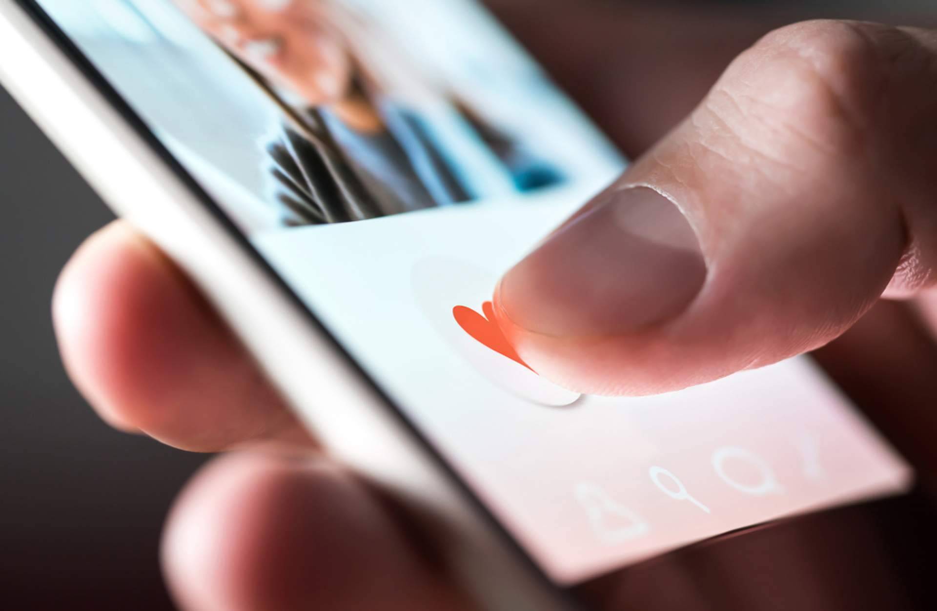 Solo Adultos Dating ayuda a encontrar a personas que compartan gustos similares