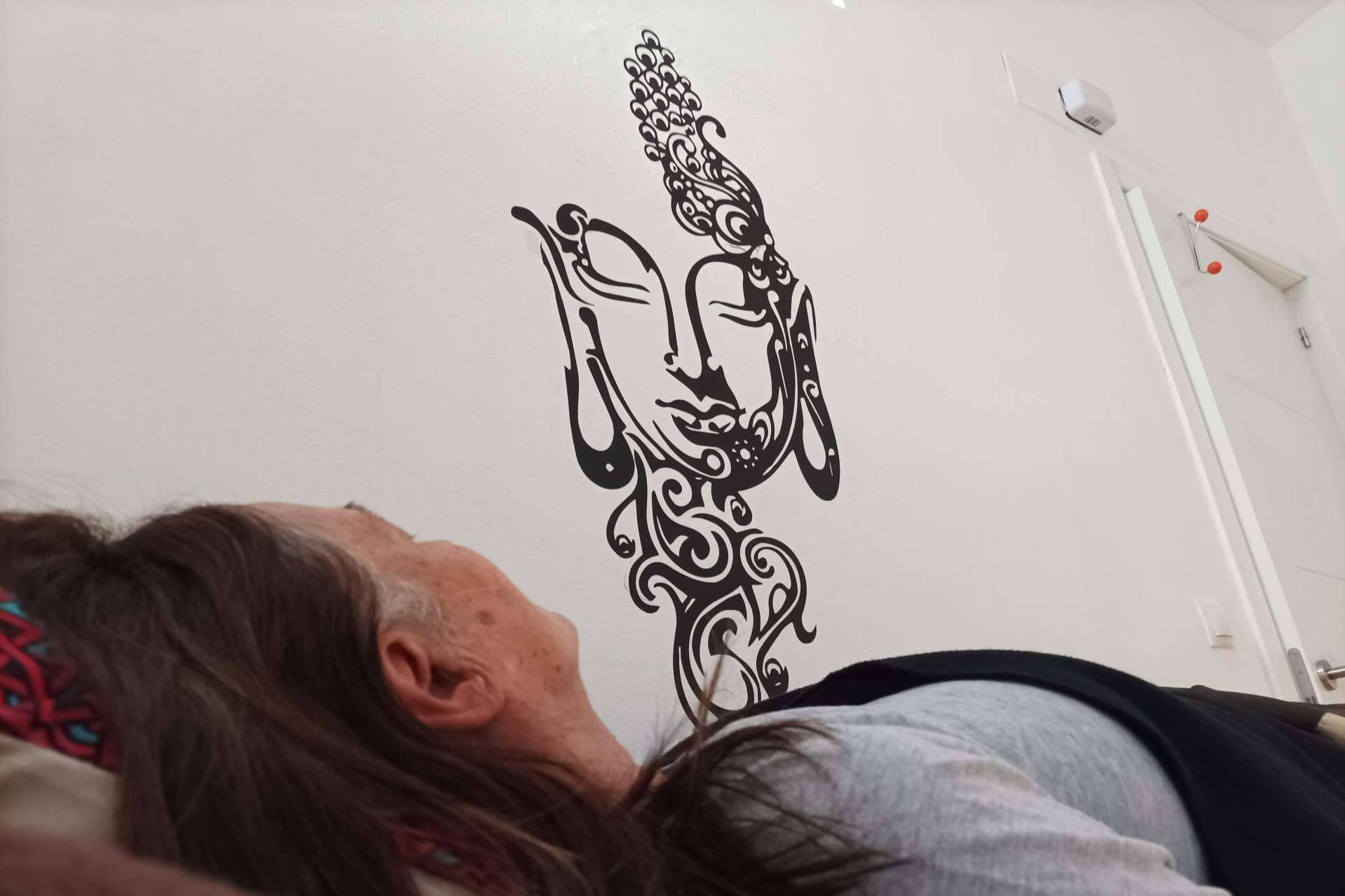 Universo Ahavá y sus sesiones de reiki con reprogramación energética